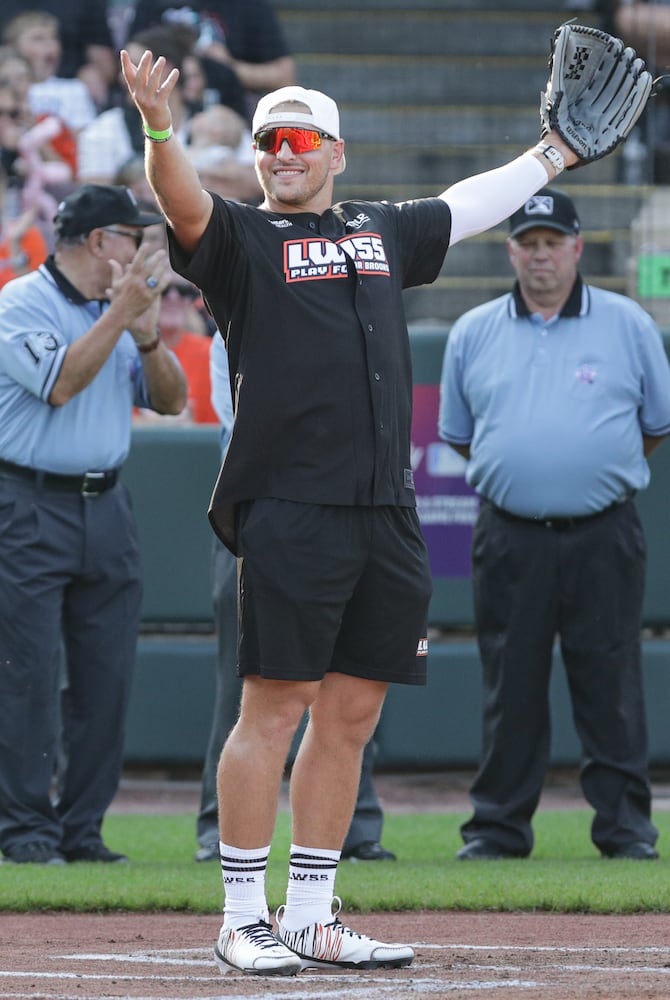 Logan Wilson Celebrity Softball Game 061125 DDN