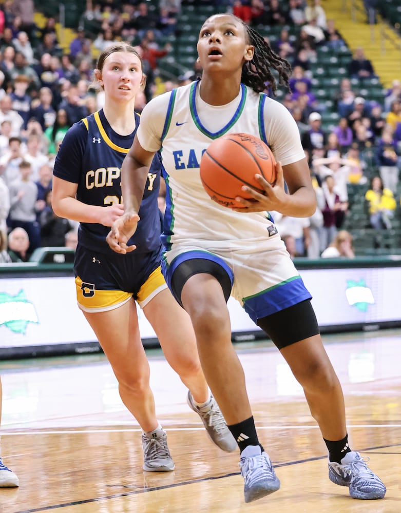 DDN 031226 Chaminade Julienne Copley