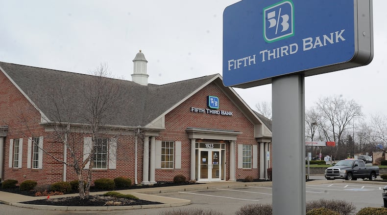 The Fifth Third Bank on West Dorothy Lane in Moraine was robbed shortly after noon on Wednesday, Dec. 14, 2022. MARSHALL GORBY\STAFF