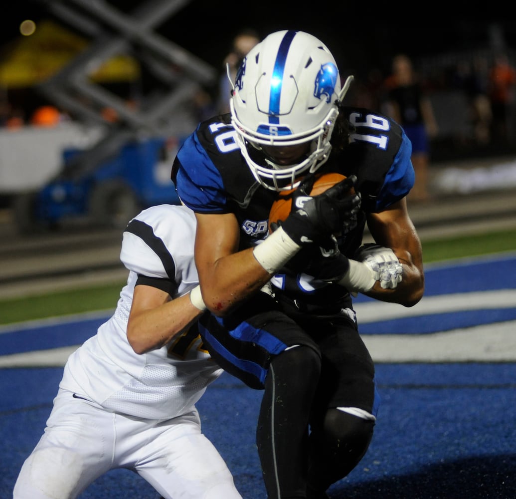 Centerville 28, Springboro 21