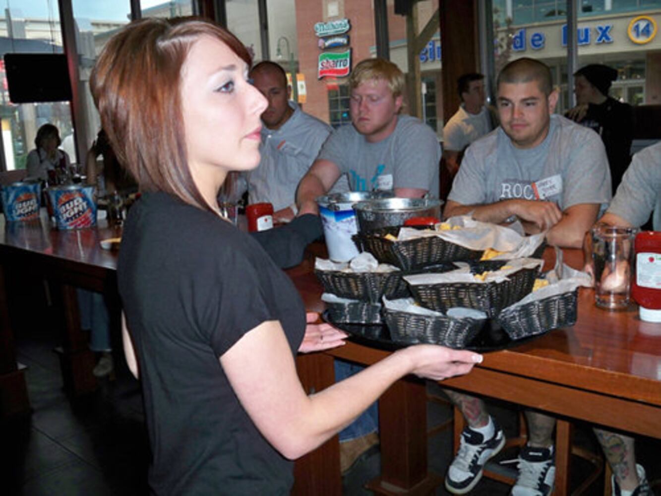 Bar Louie Tater Tot eating contest