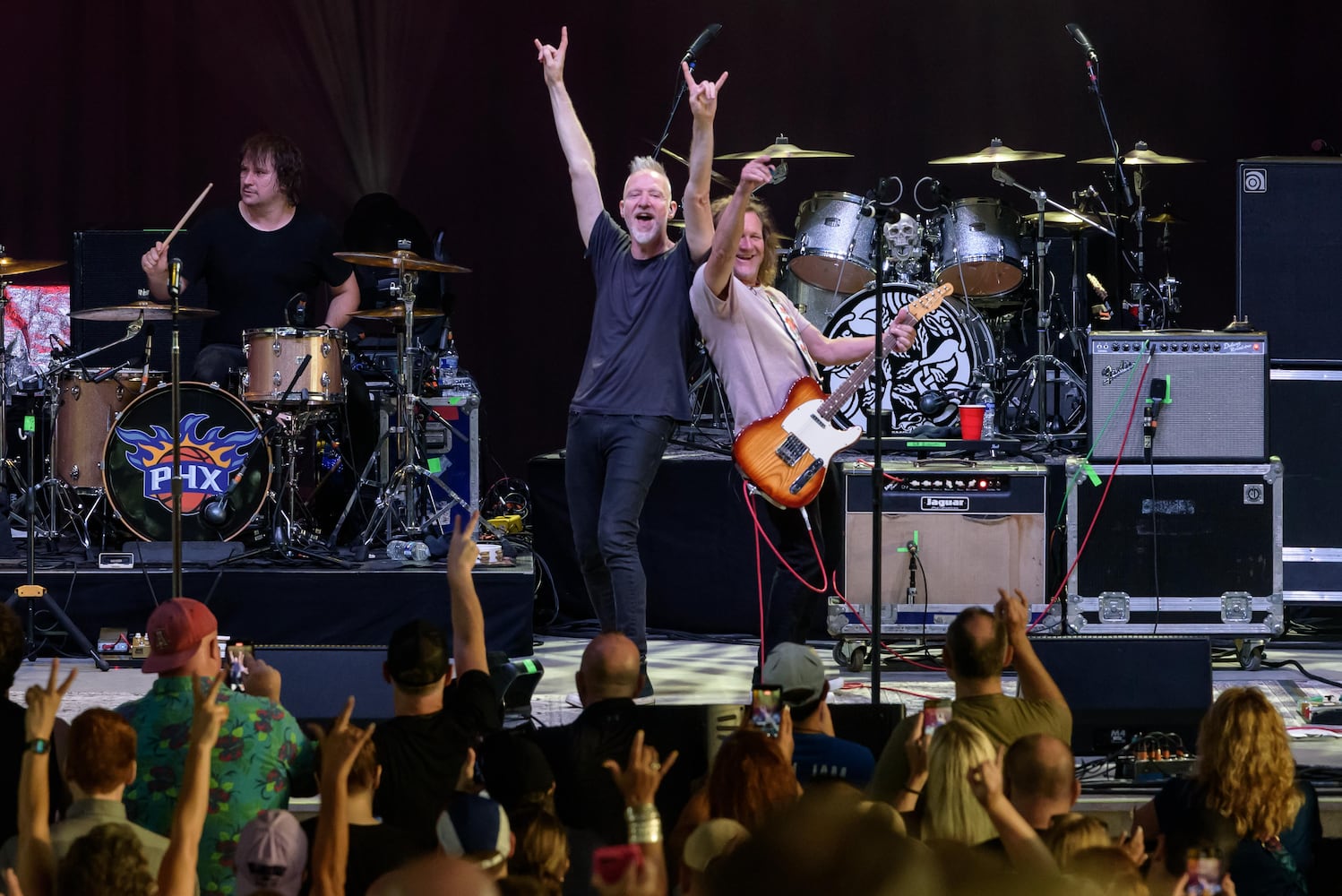 PHOTOS: Blues Traveler, Gin Blossoms & Spin Doctors perform at Rose Music Center