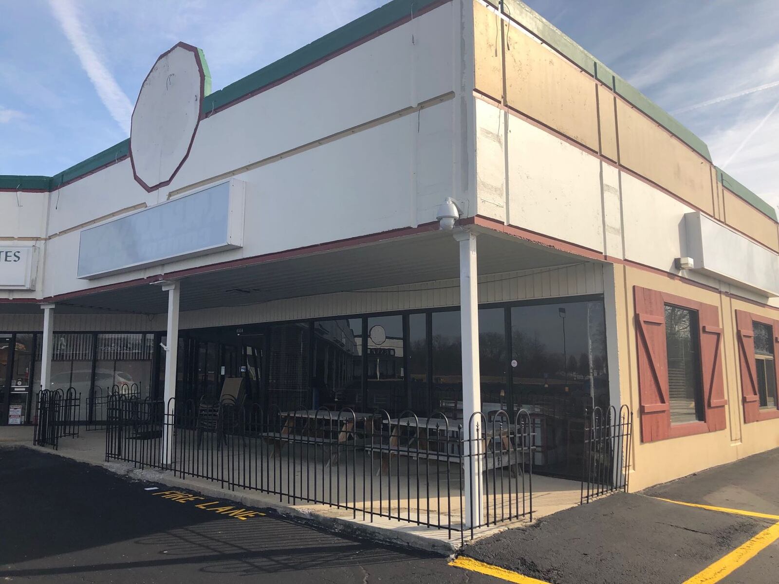 Neighborhood Fish & More could open in this retail space as early as this spring.