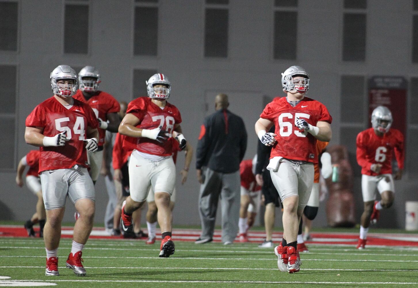 Ohio State Buckeyes begin spring practice