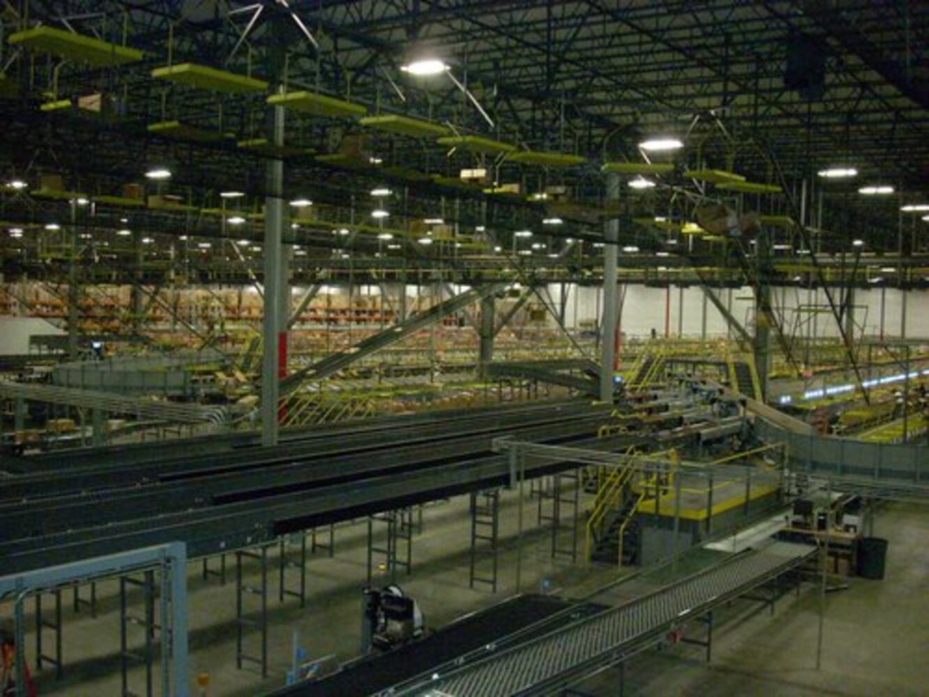 Distribution center opens