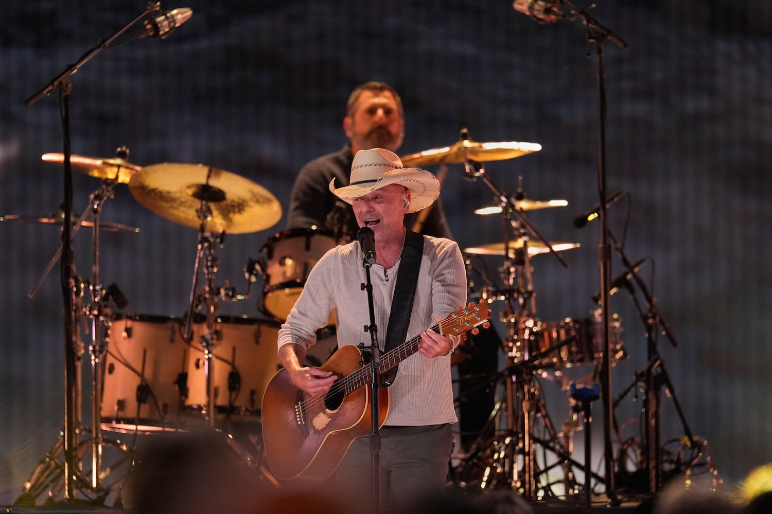 59th Annual CMA Awards - Show