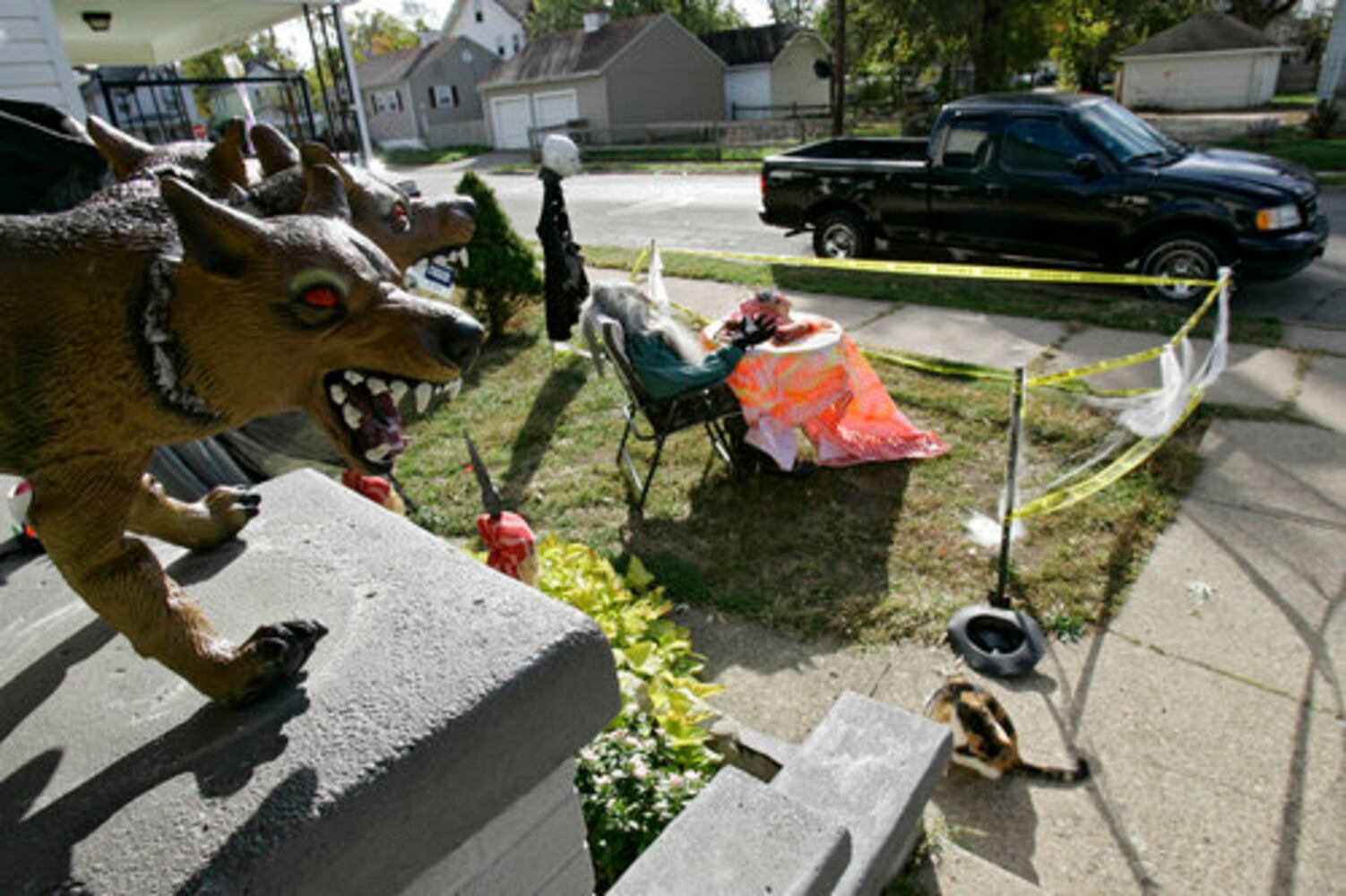 Halloween decorating contest