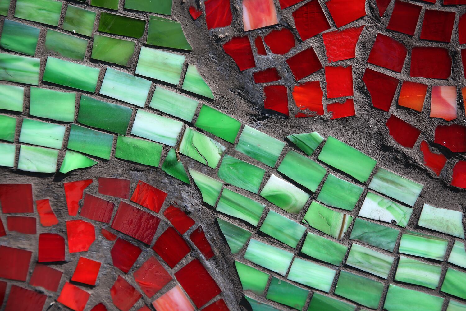 PHOTOS: Thousands of pieces of glass tell a story of living through the pandemic
