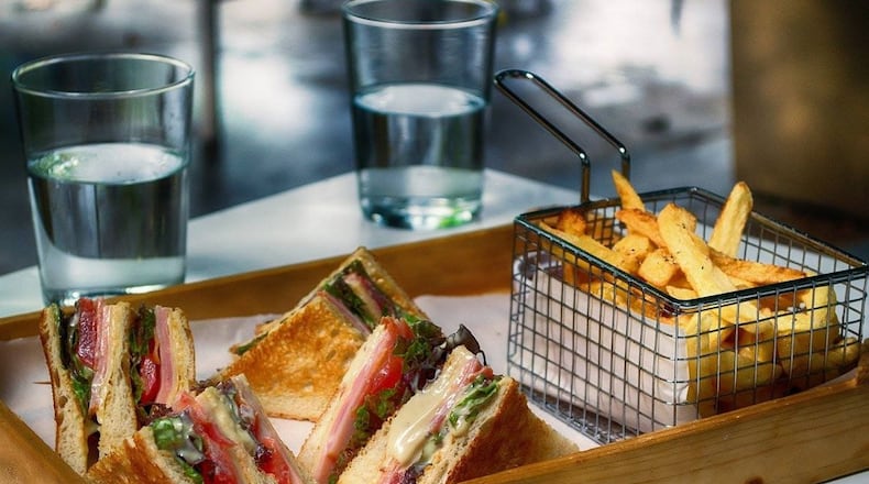 Restaurants in Knoxville are helping a nonprofit deliver food to first responders.
