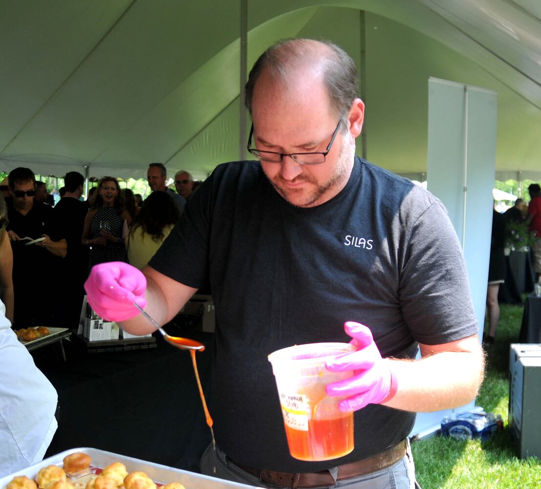 Did we spot you at Fleurs de Fete at Carillon Historical Park?