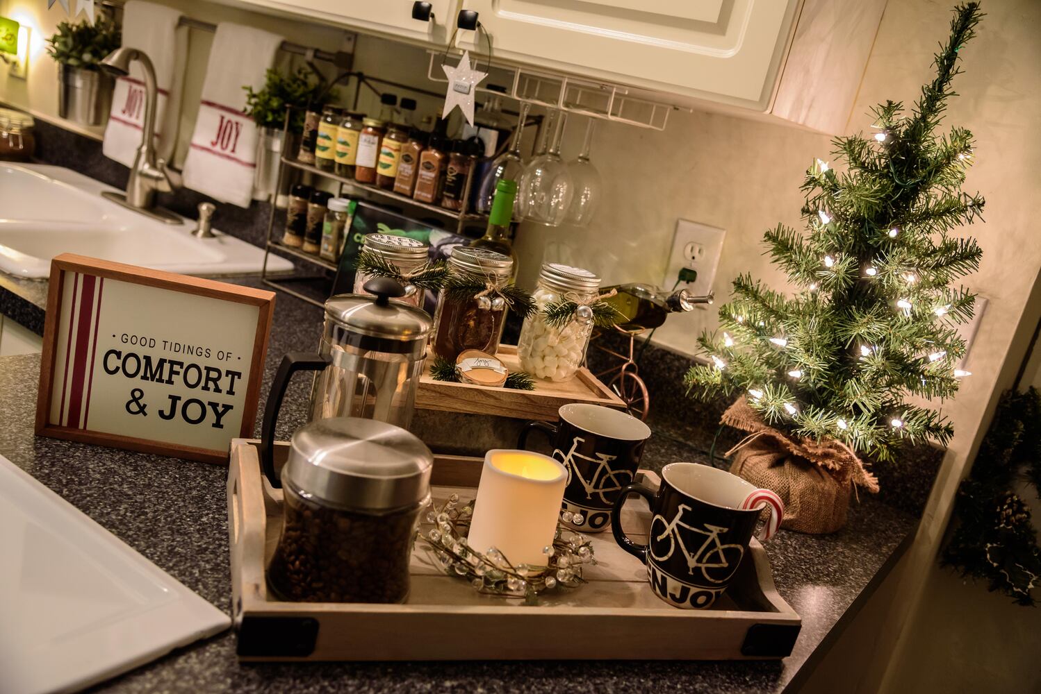 McPherson Town Holiday Home Tour