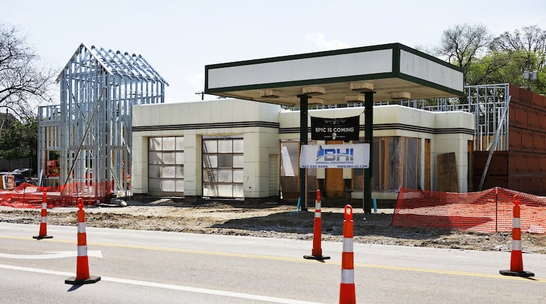 Construction continues on the Agave & Rye restaurant Tuesday, April 16, 2024 on Main Street in Hamilty NICK GRAHAM/STAFF