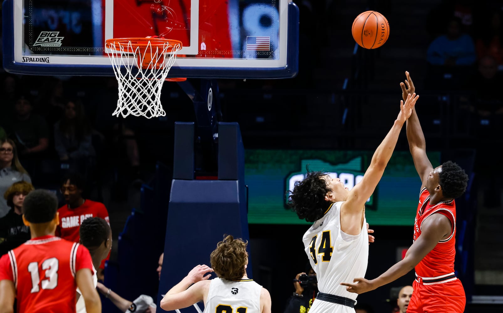 031123 Centerville vs Fairfield basketball