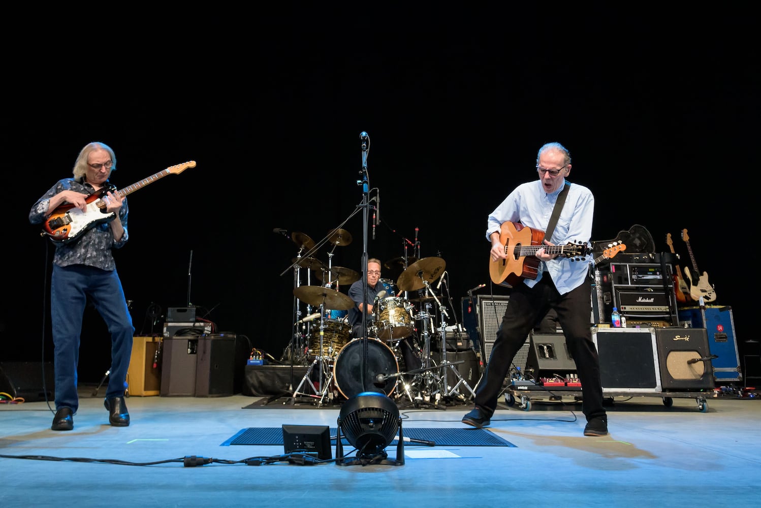 PHOTOS: Buddy Guy with John Hiatt & The Goners Live at Rose Music Center