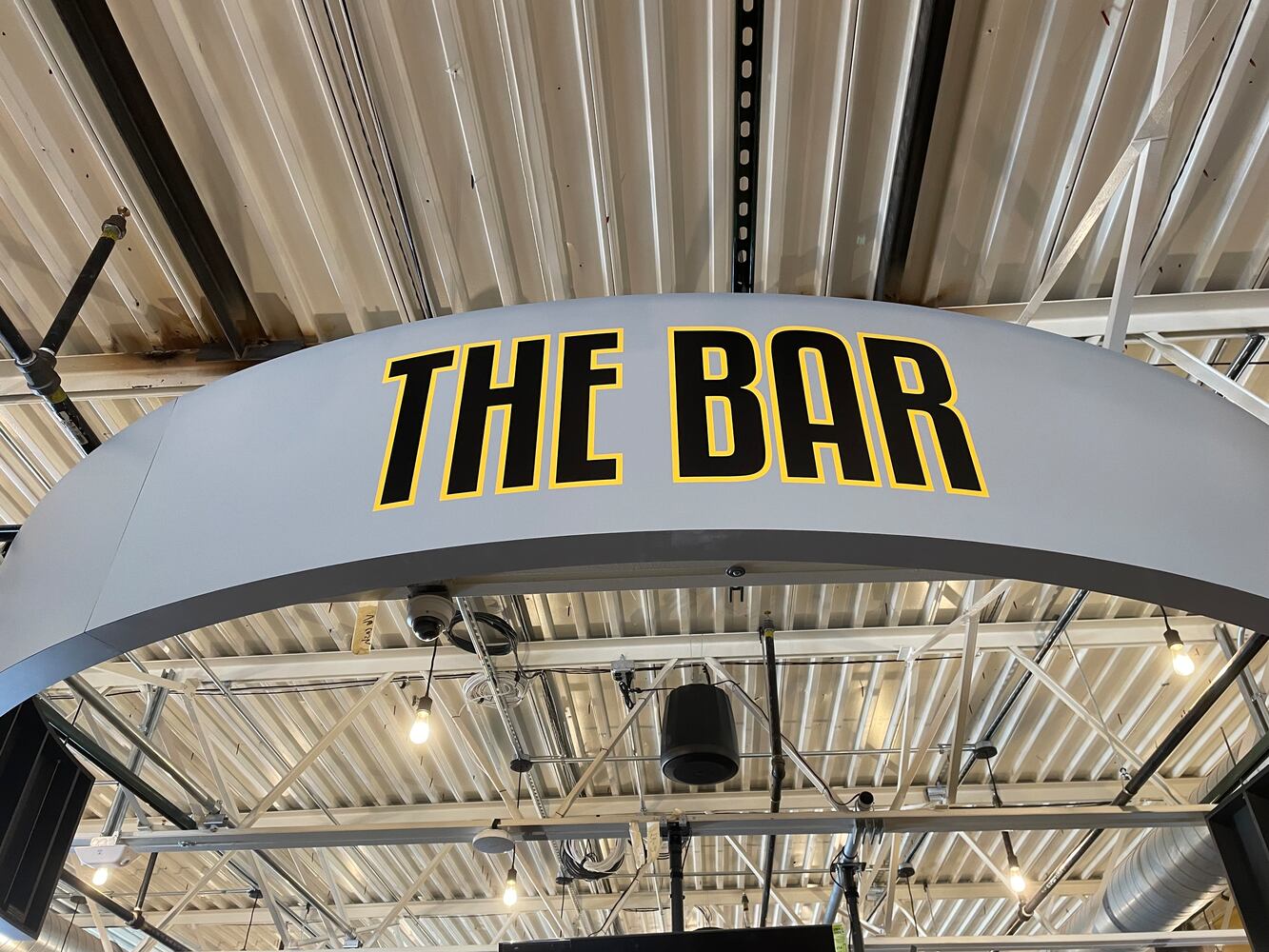 W. Social Tap & Table