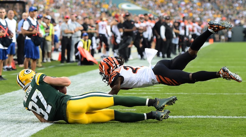 GREEN BAY, WI - SEPTEMBER 24: Jordy Nelson #87 of the Green Bay Packers catches a touchdown pass late in the fourth quarter against the Cincinnati Bengals at Lambeau Field on September 24, 2017 in Green Bay, Wisconsin. (Photo by Stacy Revere/Getty Images)