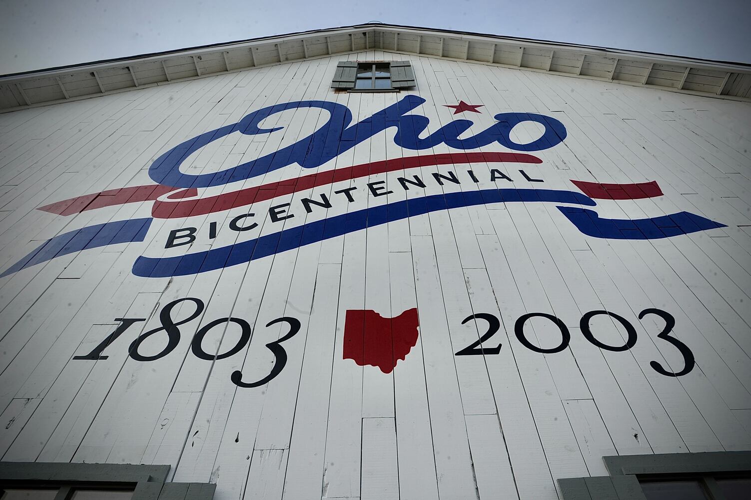 BICENTENNIAL BARN