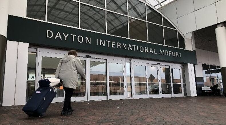Bad weather in Chicago area causes flight delays, cancellations in Dayton