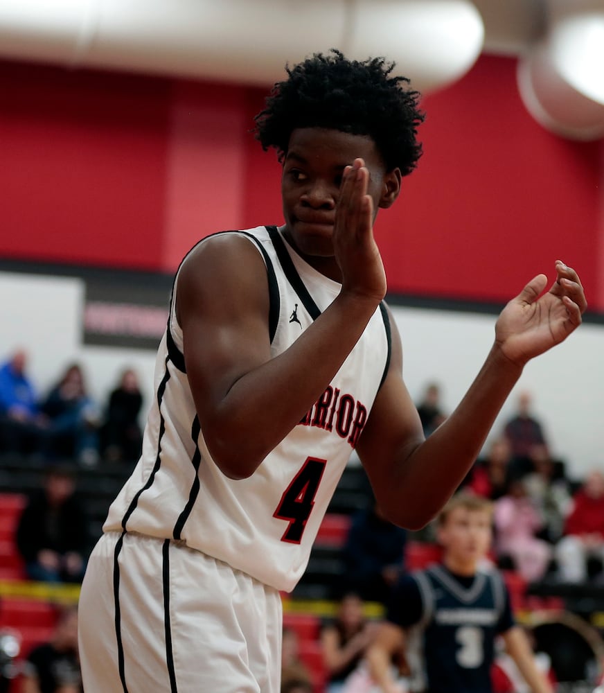 Fairmont Wayne basketball