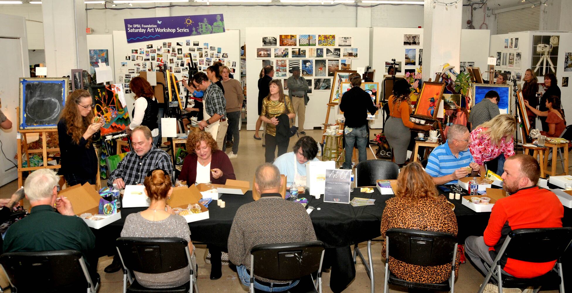Did we spot you at K12 Gallery and TEJAS's "Art Off 2022"?