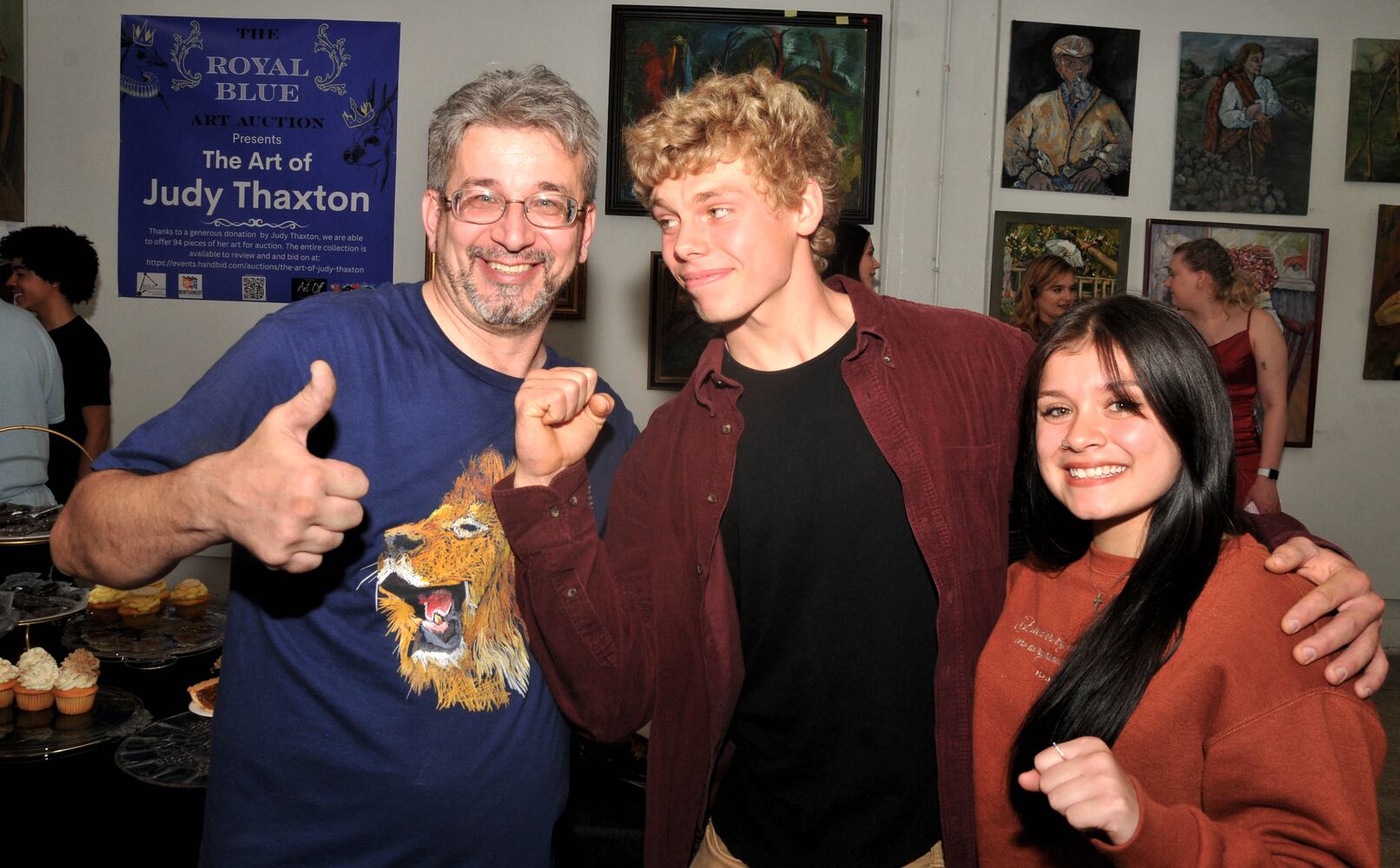 Did we spot you at K12 Gallery and TEJAS's "Art Off 2022"?
