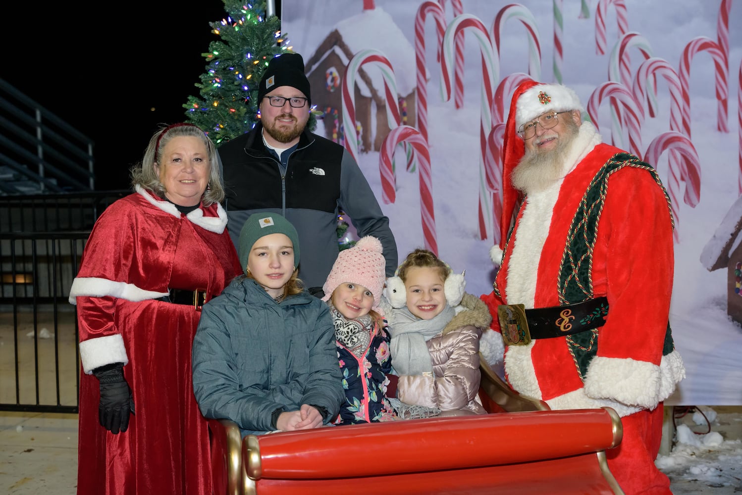 PHOTOS: 2025 Kettering Mayor's Tree Lighting at Lincoln Park Civic Commons