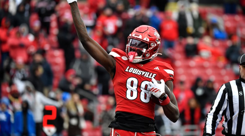 Louisville tight end Jaleel Skinner (88) reacts to the crowd after scoring a touchdown during the second half of an NCAA college football game against Kentucky in Louisville, Ky., Saturday, Nov. 29, 2025. (AP Photo/Timothy D. Easley)