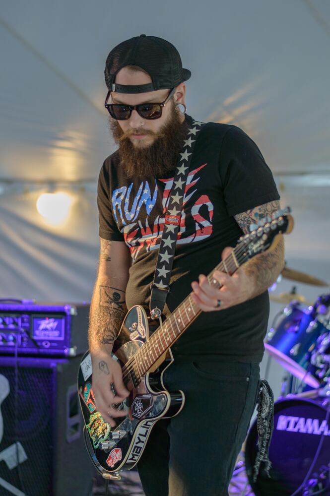Sideshow 12