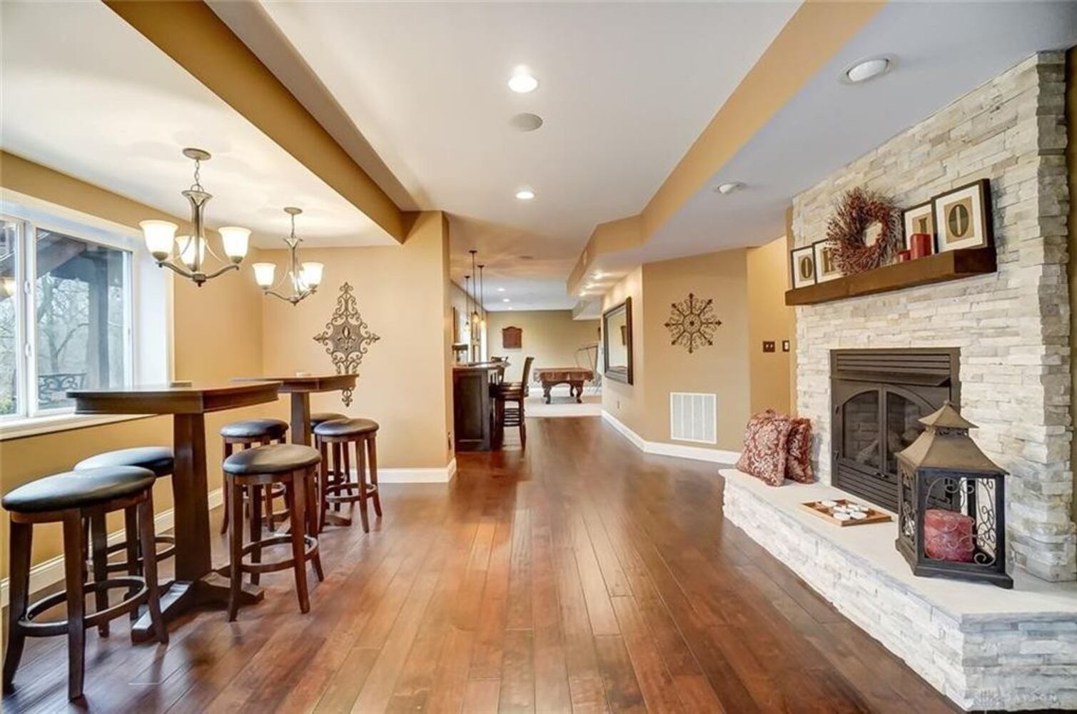 PHOTOS: Centerville luxury home listed on market