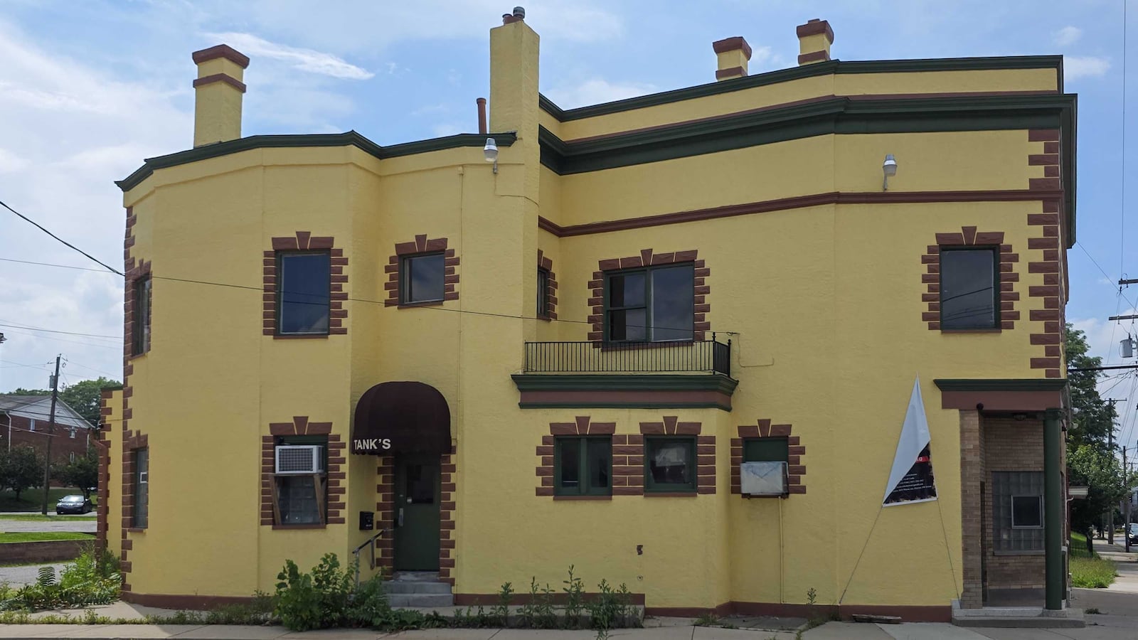 Food Castle, a new halal, Pakistani and Indian eatery, is hoping to open this month in the former location of Tank’s Bar & Grill at 2033 Wayne Ave. in Dayton. BRYANT BILLING/STAFF