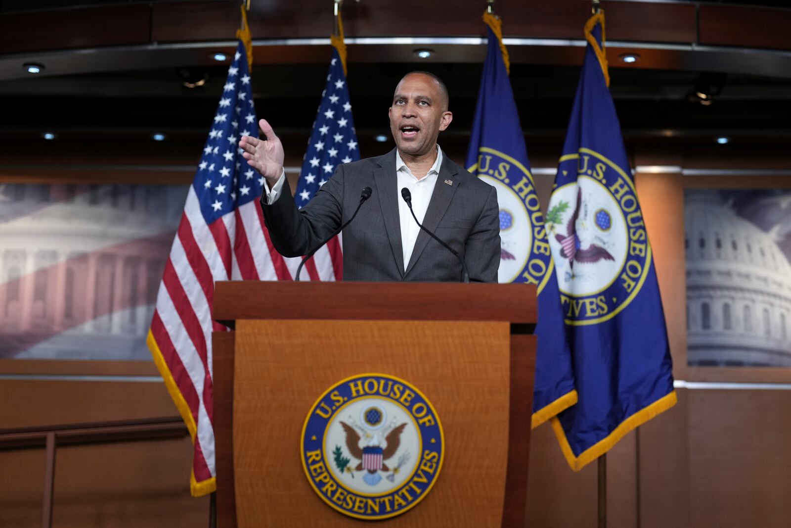 House Minority Leader Hakeem Jeffries, D-N.Y., speaks to reporters about the U.S. bombinb of three sites in Iran, at the Capitol in Washington, Monday, June 23, 2025. (AP Photo/J. Scott Applewhite)