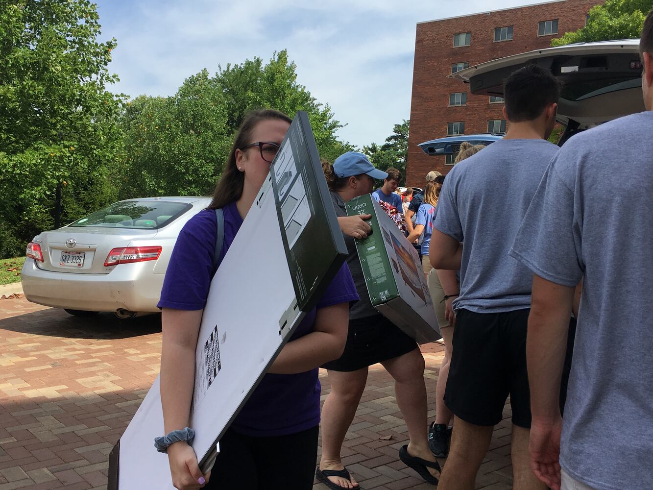 PHOTOS: More than 2K freshmen arrive at UD