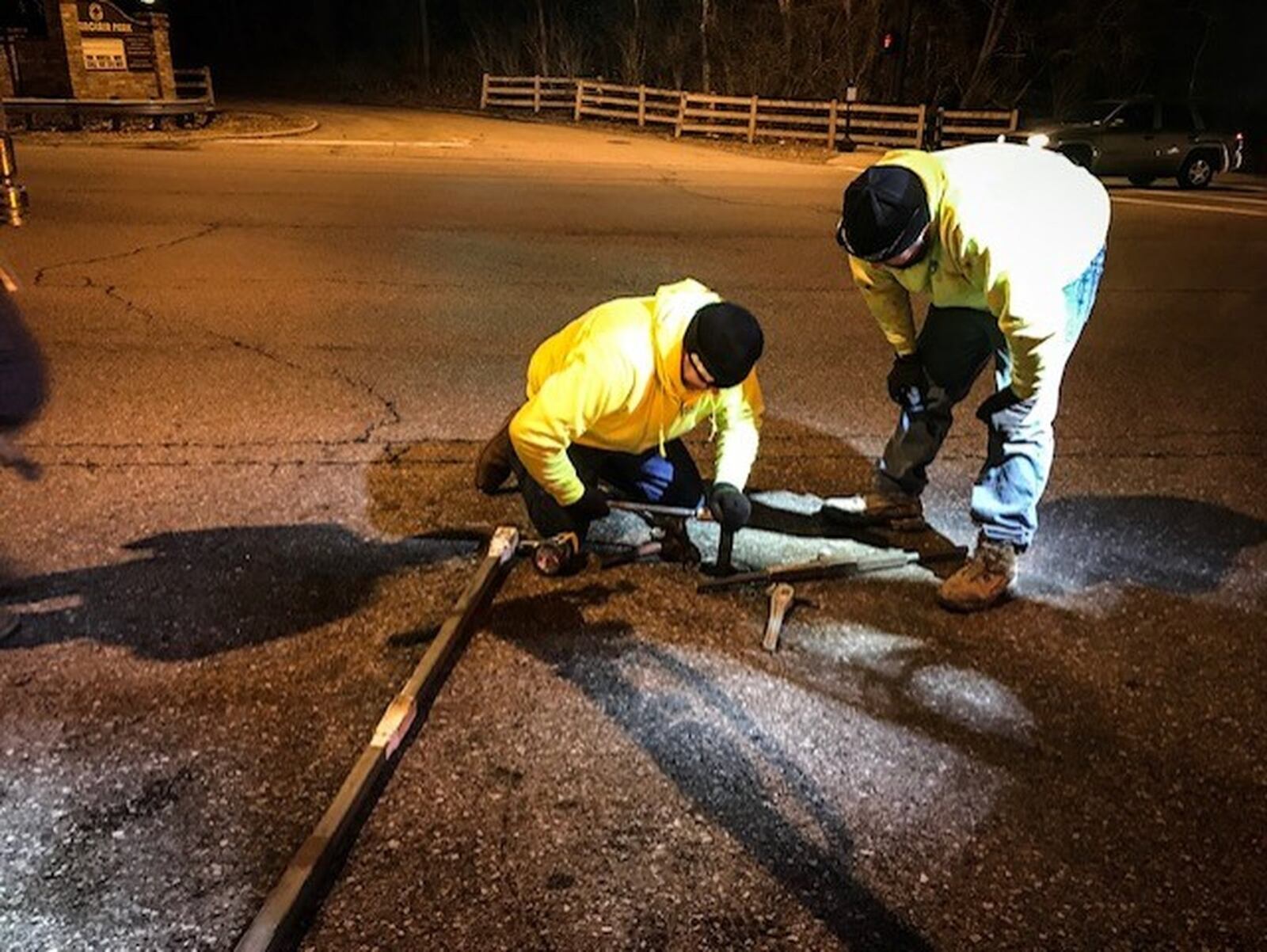 Montgomery County Water personnel work on a valve under Shourp Mill Road on Feb. 13, 2019. A large water main break cut water service to much of the County and most of it was restored by the next morning. JIM NOELKER / STAFF