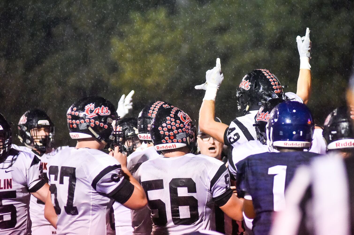 Franklin football beats Valley View Friday, Oct. 11