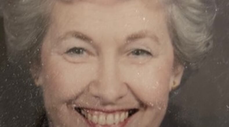 Photo of Lillian Smith