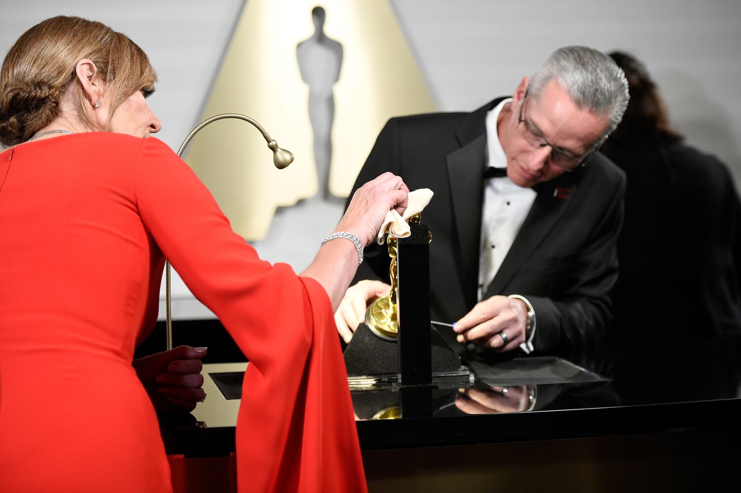 PHOTOS: Allison Janney’s Red Carpet night at the Oscars
