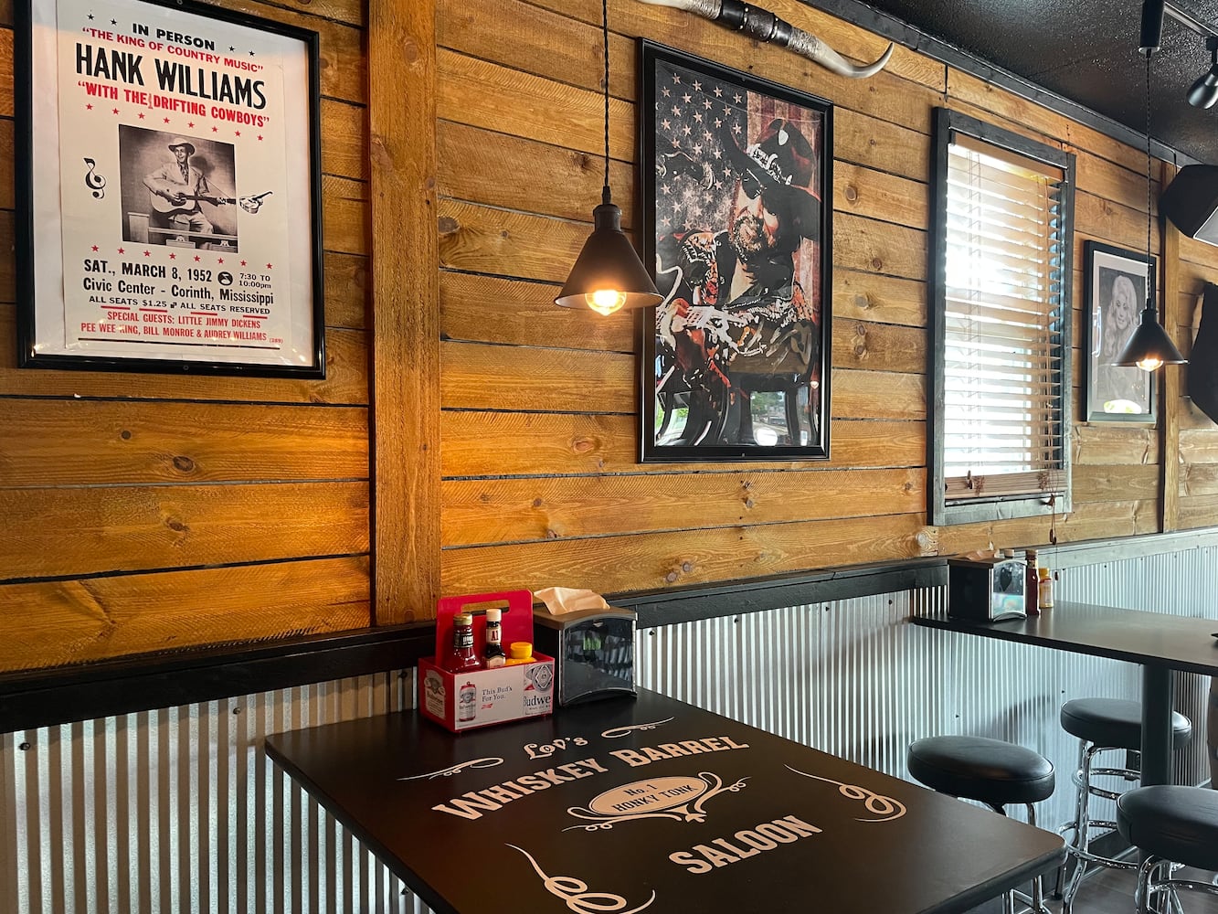 Lov’s Whiskey Barrel Saloon