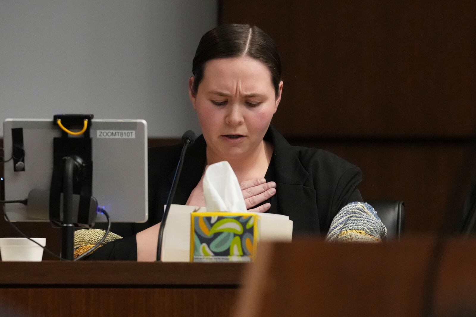 Leah Sundheim, whose mother Jacquelyn was killed in a July 4 shooting, reads a victim impact statement during the sentencing hearing for Robert E. Crimo III., at the Lake County Courthouse, in Waukegan, Ill., Wednesday, April 23, 2025. (AP Photo/Nam Y. Huh, Pool)
