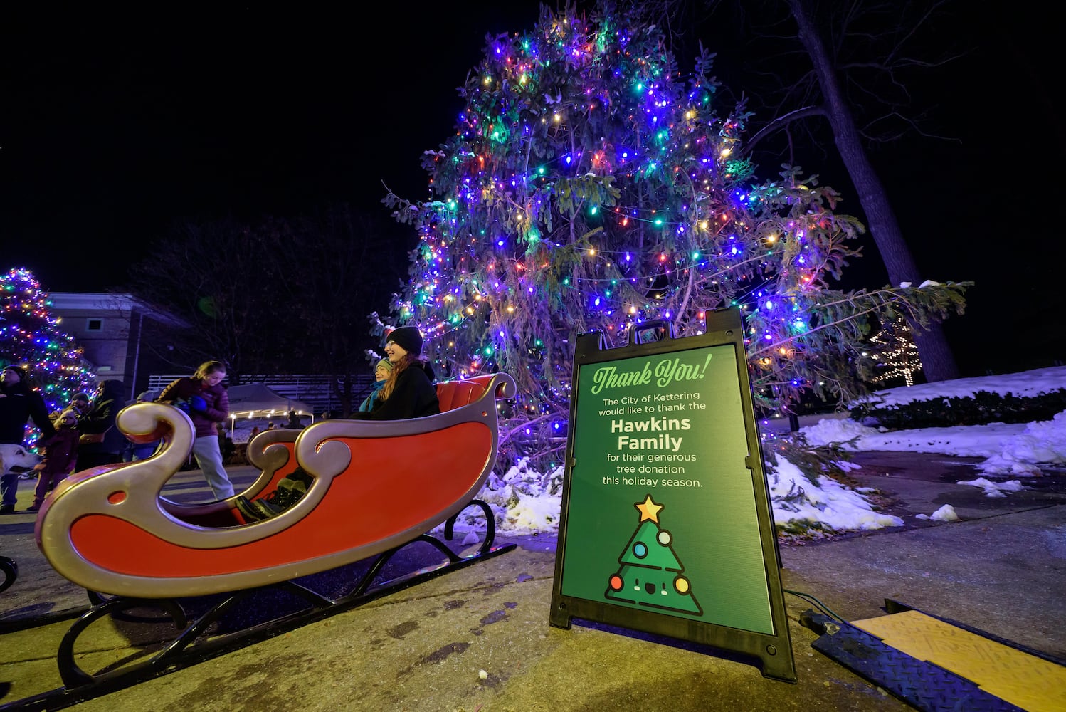 PHOTOS: 2025 Kettering Mayor's Tree Lighting at Lincoln Park Civic Commons