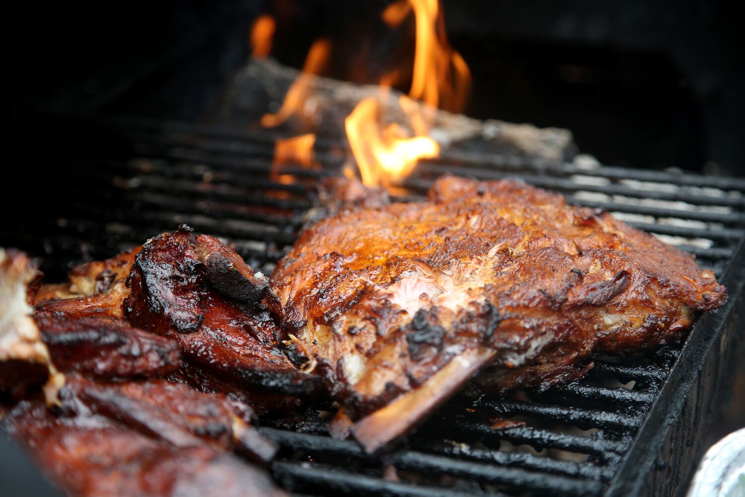 PHOTOS: Tempting ribs, fish, wings and more are on the menu at Courtland’s Mobile Grill