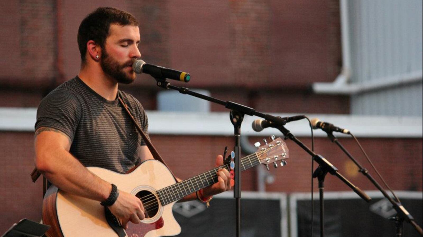 Country singer Anthony Mossburg