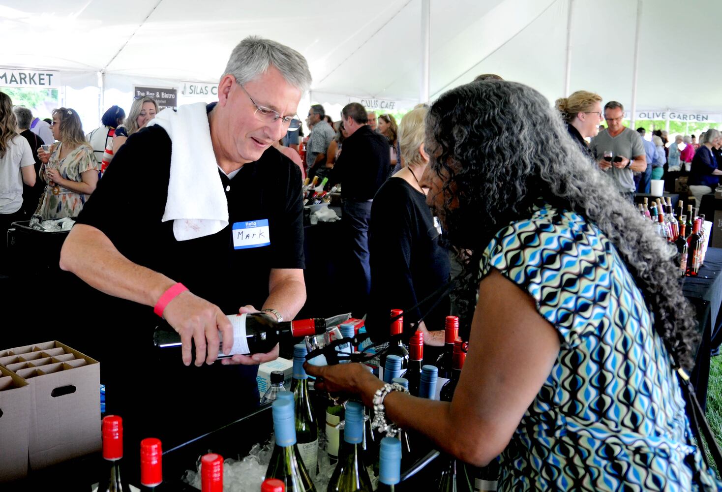 Did we spot you at Fleurs de Fete at Carillon Historical Park?