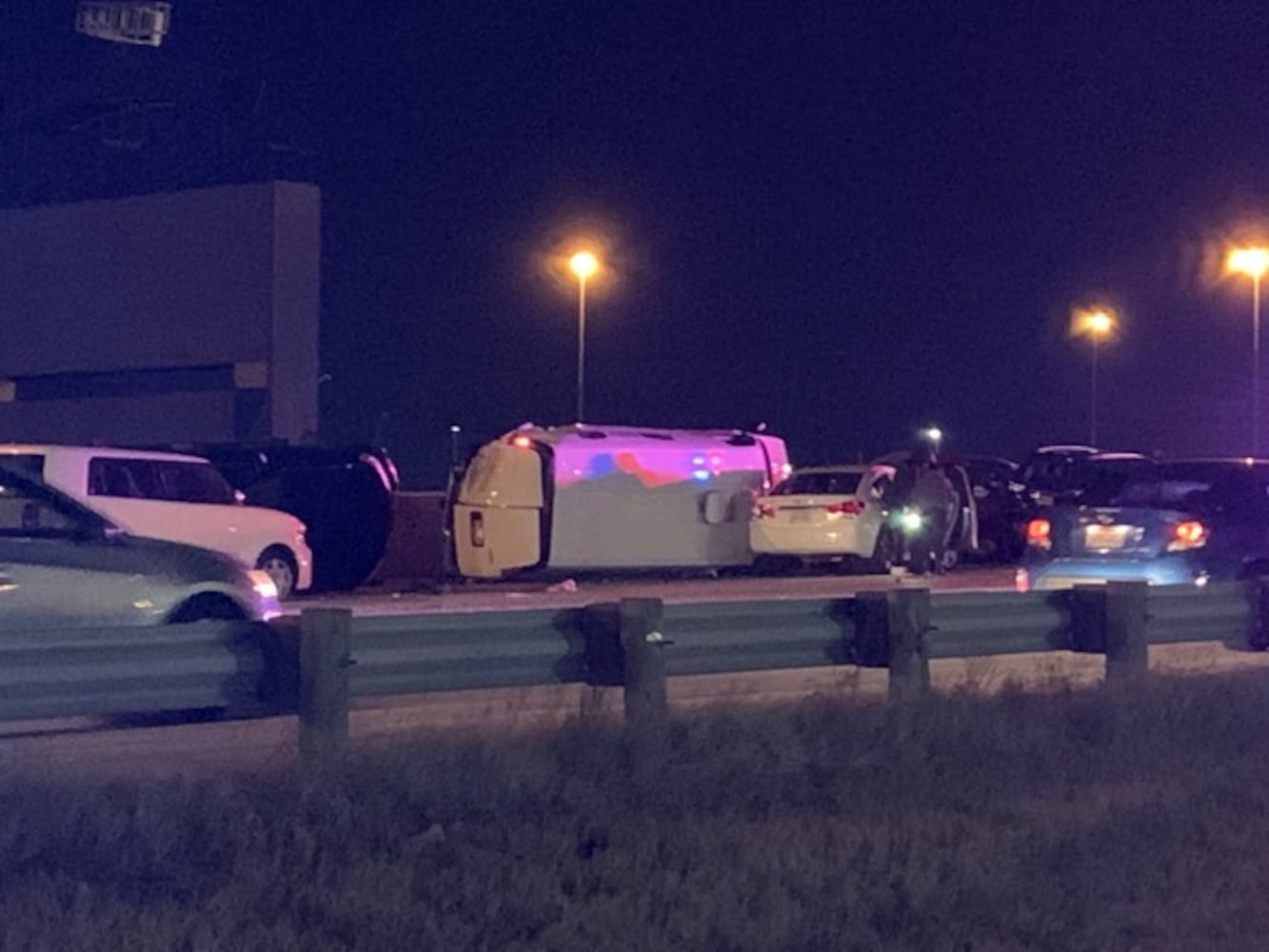 Multi-vehicle crash shuts down I-75 N at Stanley Ave. in Dayton