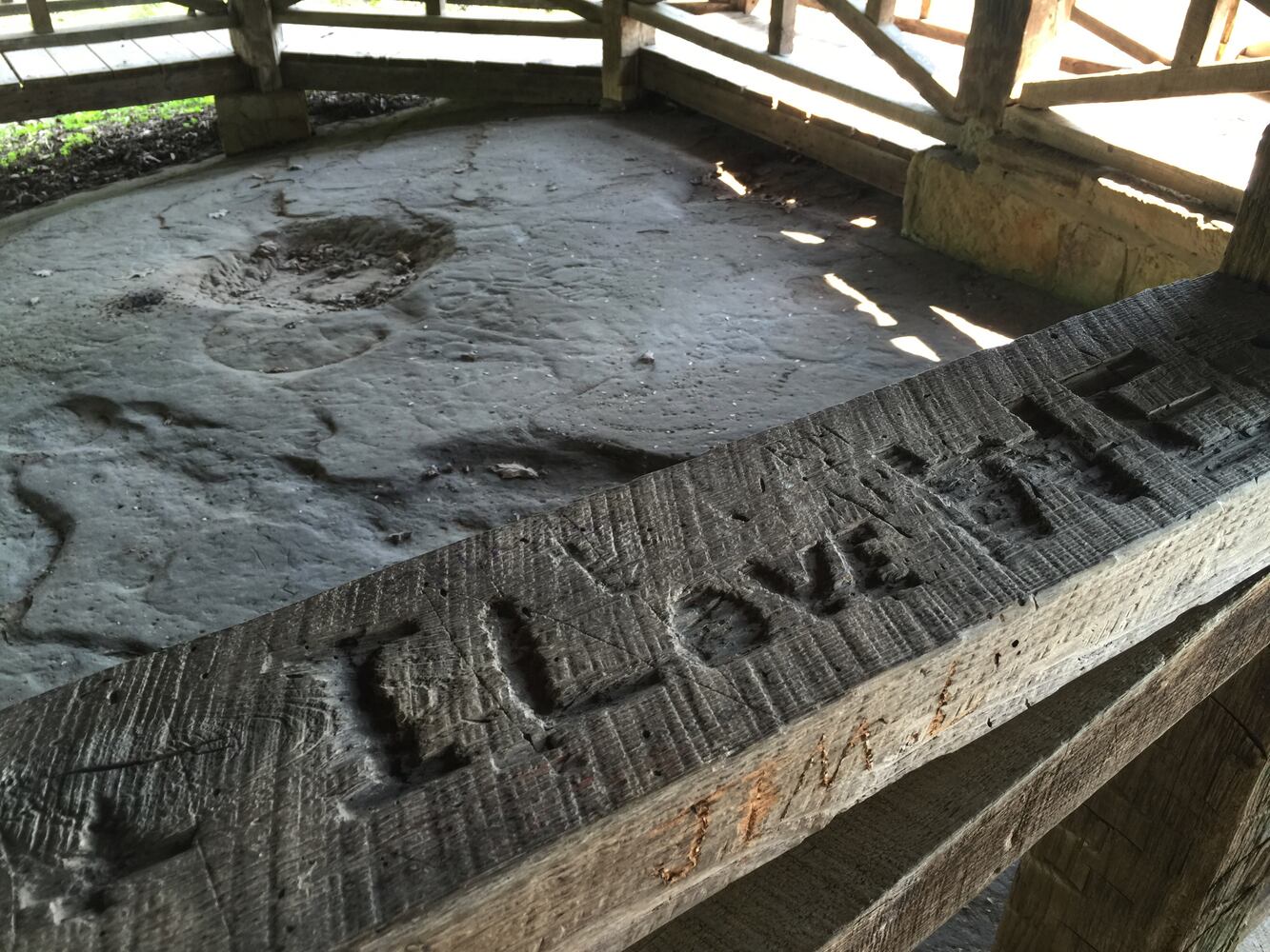 Leo Petroglyph State Memorial