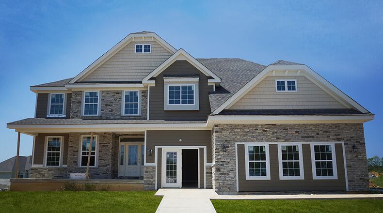 1555 Chestnut Grove Court, Bellbrook