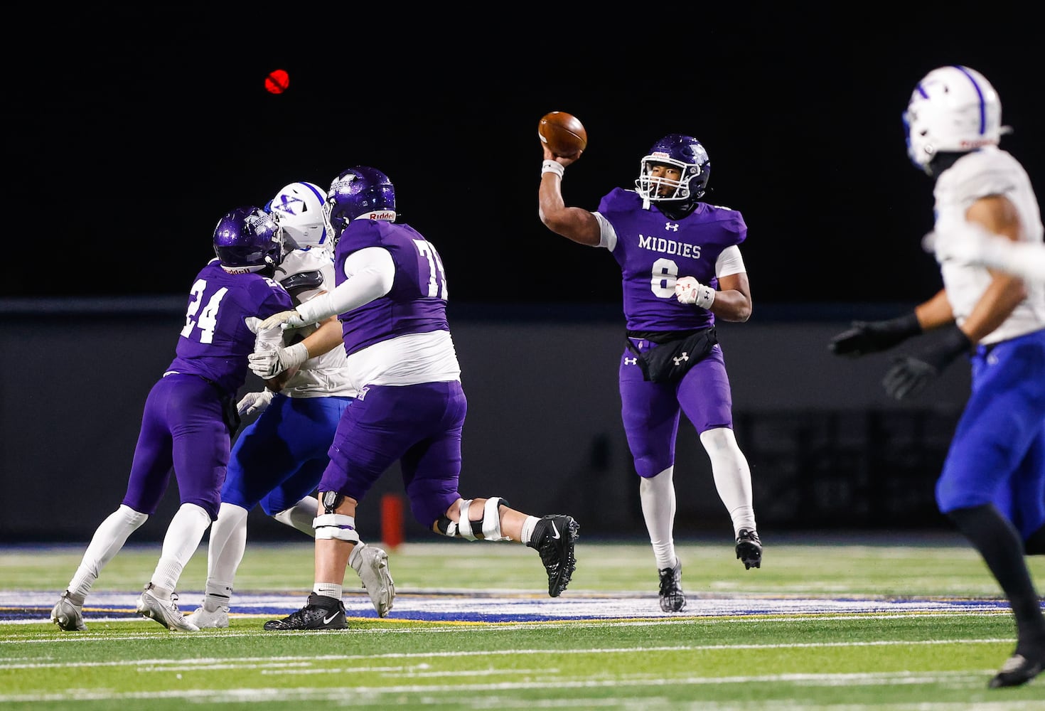 112825 Middletown vs St Xavier football