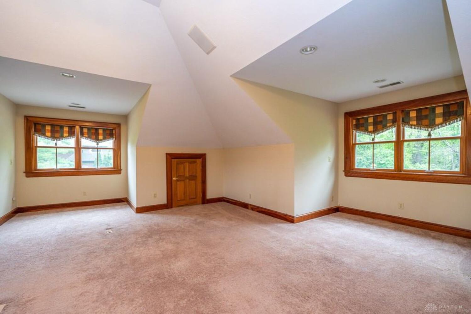 PHOTOS: Luxury Sugarcreek Twp. home on the market