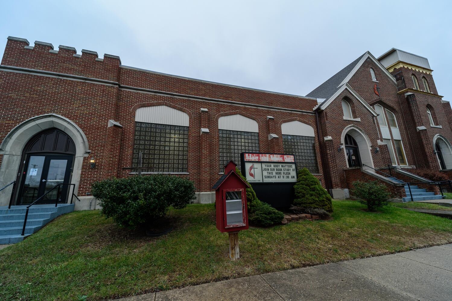 PHOTOS: A look inside McKinley United Methodist Church decorated for Christmas
