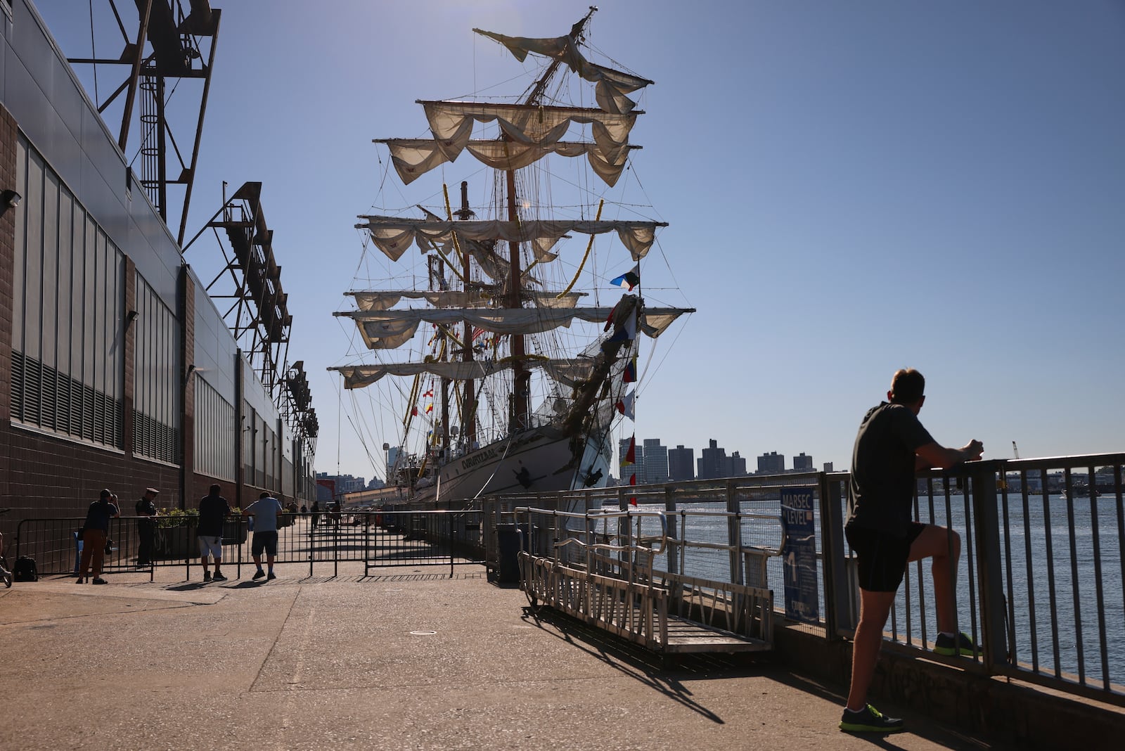 After colliding with the Brooklyn Bridge on Saturday evening, the Cuauhtémoc, a masted Mexican Navy training ship, sits docked at Pier 35 Sunday, May 18, 2025, in New York. (AP Photo/Yuki Iwamura)