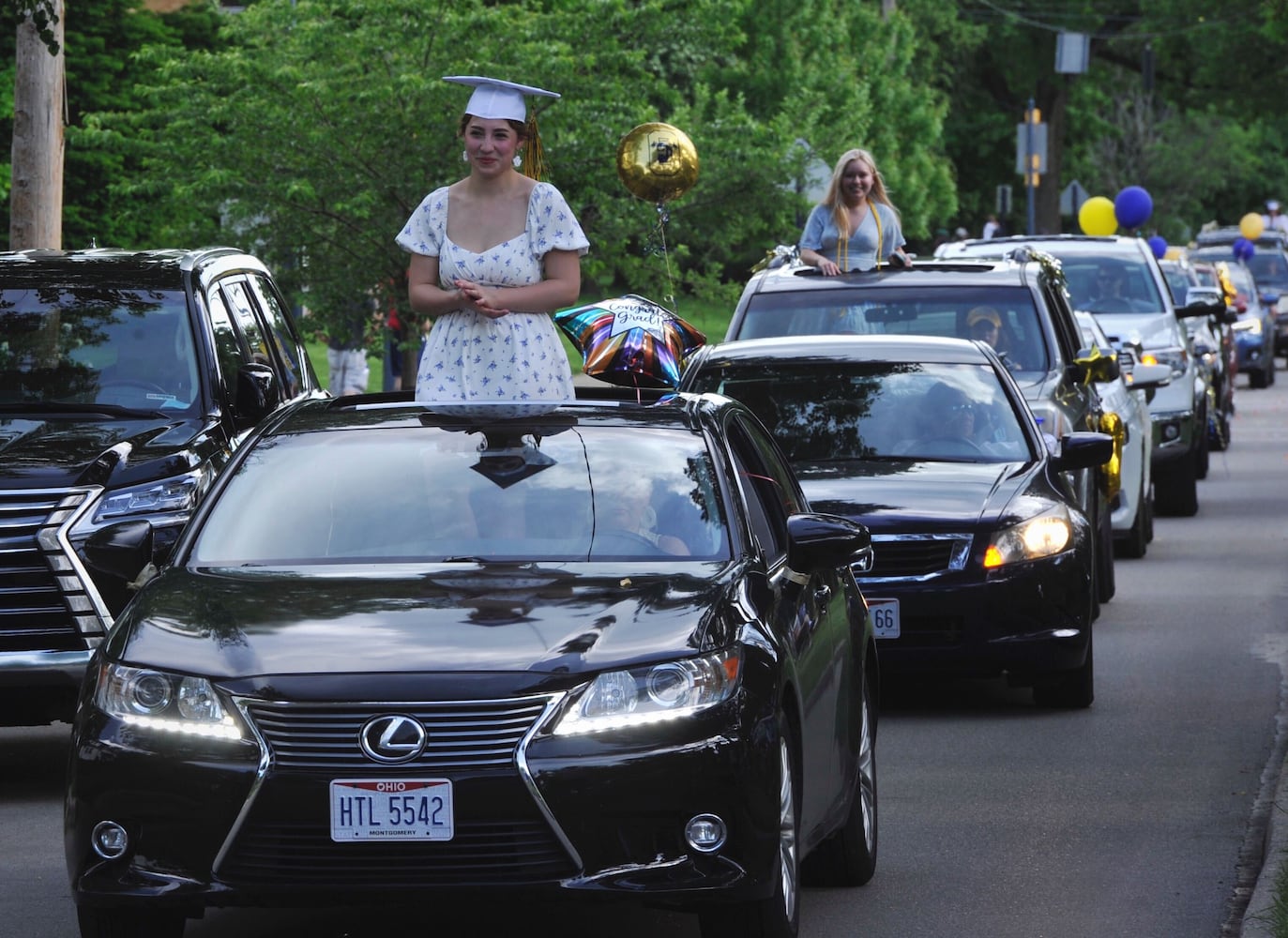 Oakwood community celebrates seniors during parade